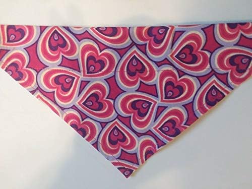 Кърпа за кучета jms8 с яка Розово /Лилаво Сърца, 3 Размера на #RP066 (M)